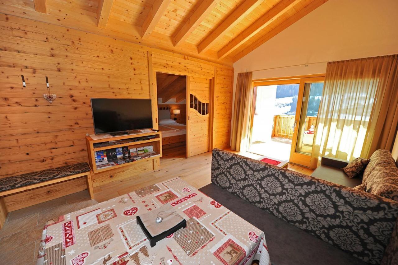 Mountain Apartment Hapeli Ortisei Exteriér fotografie